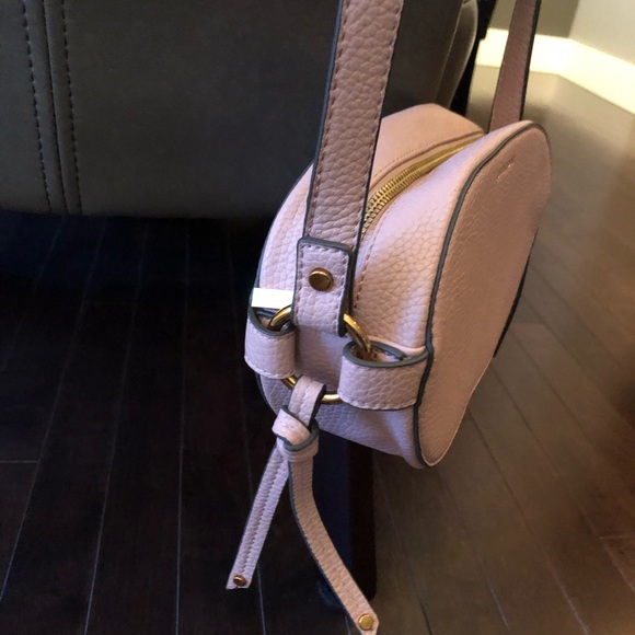 Purse - Picture 3 of 3